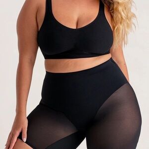 New • Shapermint Essential Everyday Empower Mesh Shaper Shorts